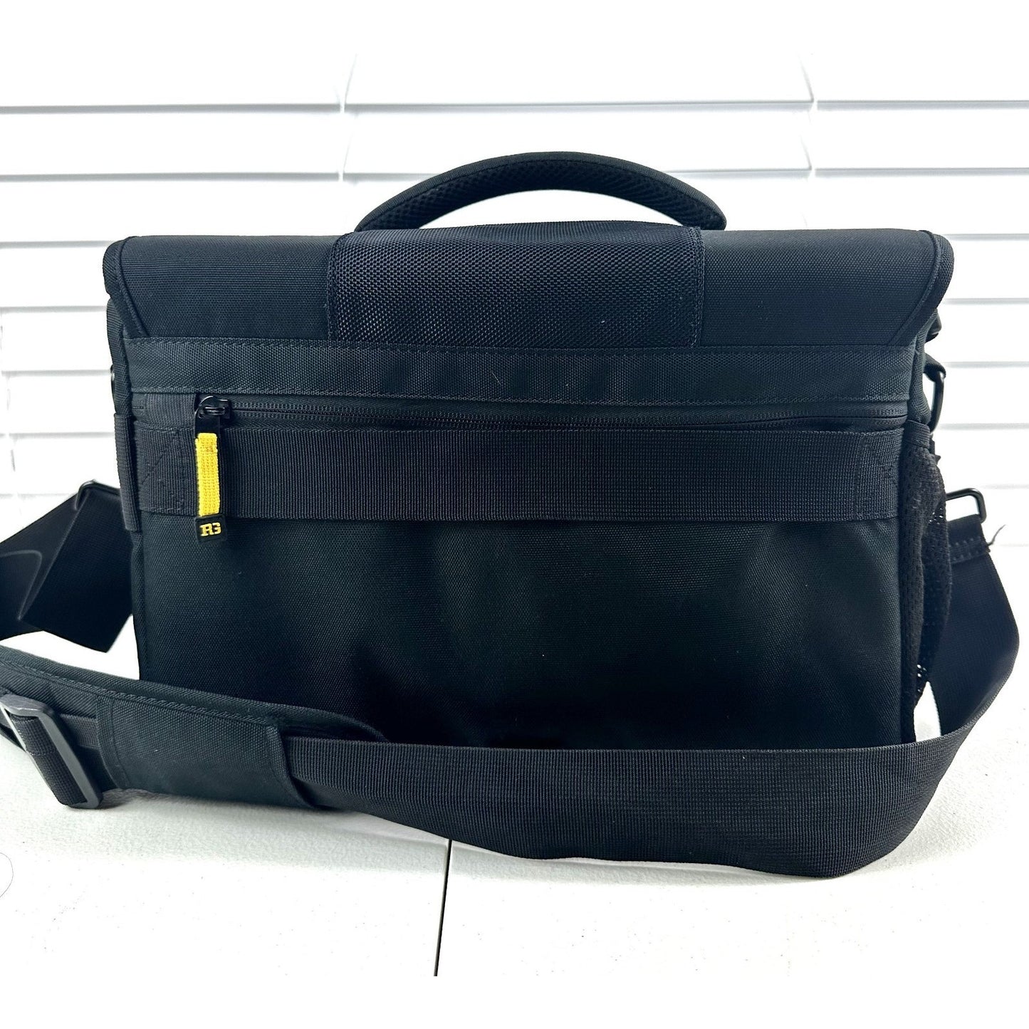 Ruggard Commando Pro 65 DSLR Shoulder Bag - Good Pre-Owned Condition