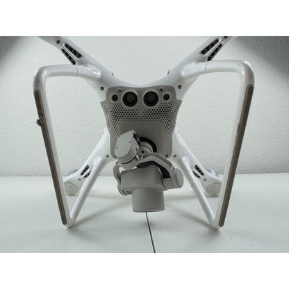 DJI Phantom 4 Pro 4K Camera Drone - White WM331A Bundle DRONE + CAMERA ONLY